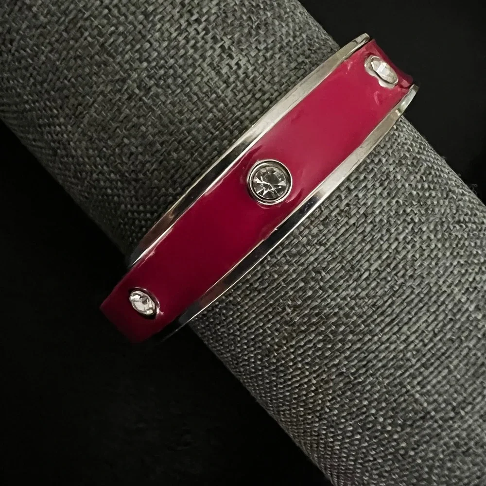 Hot Pink Enamel Rhinestone Silver Tone Hinge Bangle Bracelet 7 Barbiecore